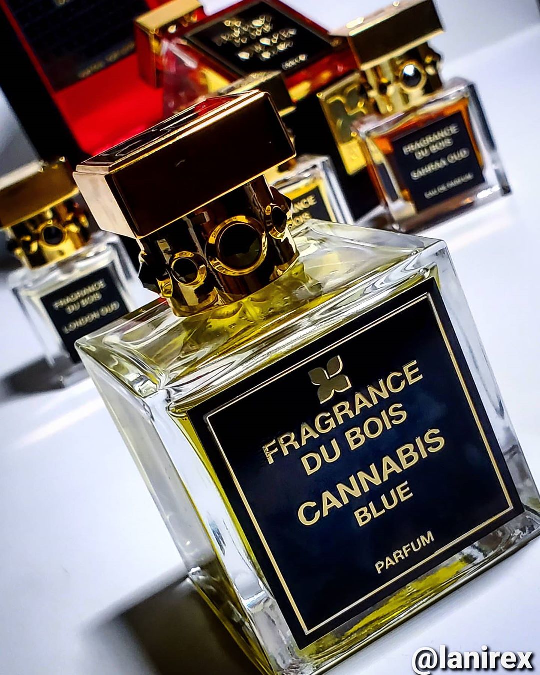 CANNABIS BLUE