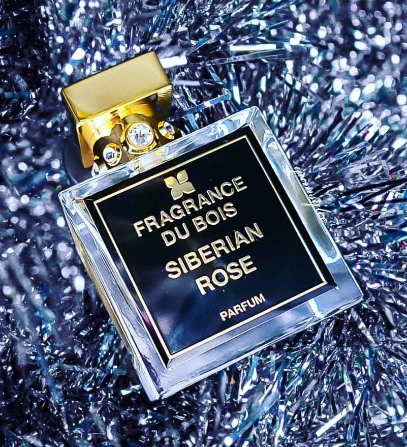 Floral Perfume Review: Siberian Rose